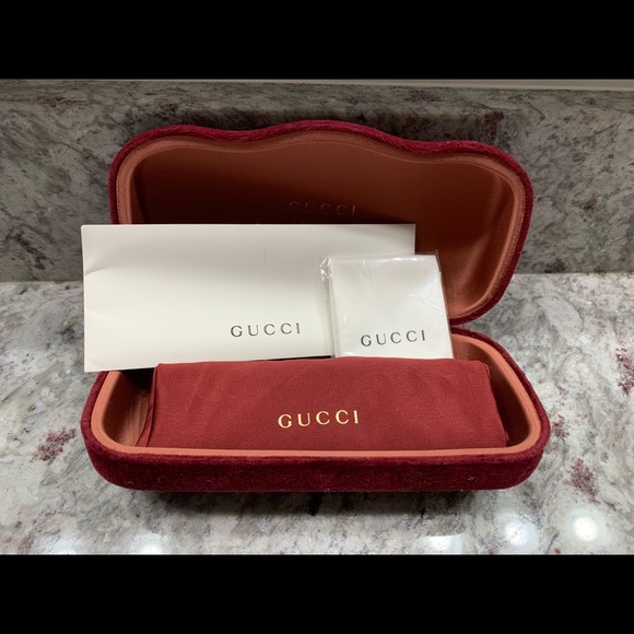 SOLD ‼️ Authentic Mother of Pearl Gucci Sunglasses - Picture 8 of 8